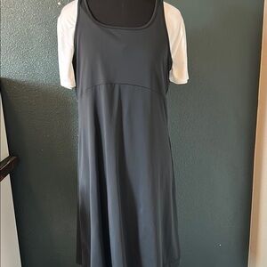 Black Sleeveless Columbia Dress L (UV protection)